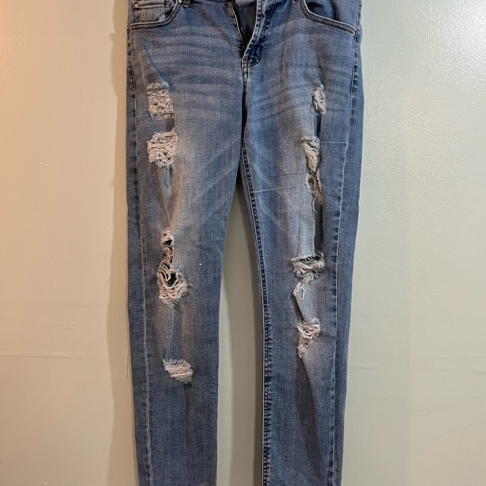 Refuge Light Blue Distressed Skinny Jeans